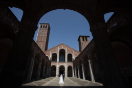 Matrimonio, sposi, marito e moglie, bomboniere, cerimonia, ricevimento, abito, confettata, anelli, promesse, bouquet, taglio torta, brindisi, damigelle, invitati, bacio, ballo, festa nuziale, wedding