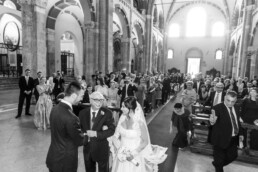 Matrimonio, sposi, marito e moglie, bomboniere, cerimonia, ricevimento, abito, confettata, anelli, promesse, bouquet, taglio torta, brindisi, damigelle, invitati, bacio, ballo, festa nuziale, wedding