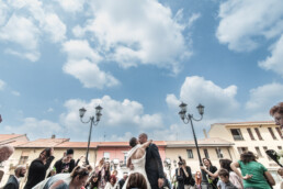 Matrimonio, sposi, marito e moglie, bomboniere, cerimonia, ricevimento, abito, confettata, anelli, promesse, bouquet, taglio torta, brindisi, damigelle, invitati, bacio, ballo, festa nuziale, wedding