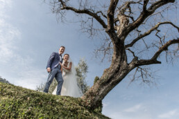 Matrimonio, sposi, marito e moglie, bomboniere, cerimonia, ricevimento, abito, confettata, anelli, promesse, bouquet, taglio torta, brindisi, damigelle, invitati, bacio, ballo, festa nuziale, wedding