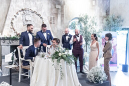 Matrimonio, sposi, marito e moglie, bomboniere, cerimonia, ricevimento, abito, confettata, anelli, promesse, bouquet, taglio torta, brindisi, damigelle, invitati, bacio, ballo, festa nuziale, wedding