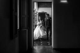 Matrimonio, sposi, marito e moglie, bomboniere, cerimonia, ricevimento, abito, confettata, anelli, promesse, bouquet, taglio torta, brindisi, damigelle, invitati, bacio, ballo, festa nuziale, fotografo, wedding