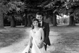 Matrimonio, sposi, marito e moglie, bomboniere, cerimonia, ricevimento, abito, confettata, anelli, promesse, bouquet, taglio torta, brindisi, damigelle, invitati, bacio, ballo, festa nuziale, fotografo, wedding