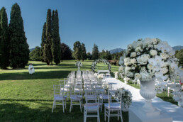 Matrimonio, sposi, marito e moglie, bomboniere, cerimonia, ricevimento, abito, confettata, anelli, promesse, bouquet, taglio torta, brindisi, damigelle, invitati, bacio, ballo, festa nuziale, fotografo, wedding